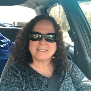 Meet your Posher, Teresa